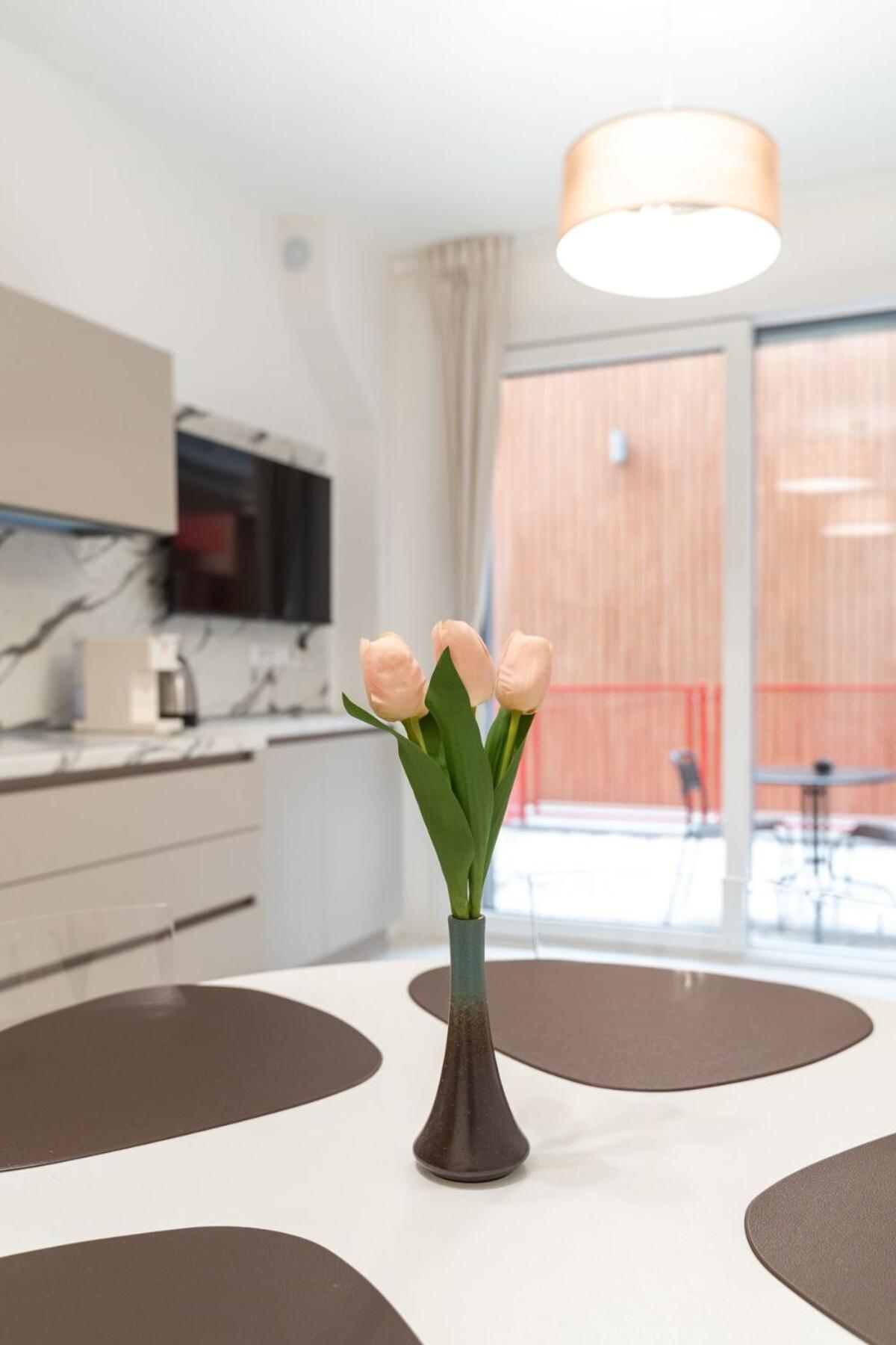 Homeby, Mascarella Patio Apartment Bologna Exteriör bild